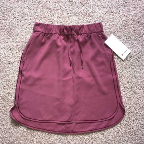 Lululemon - On the Fly Skirt - Picture 2 of 8